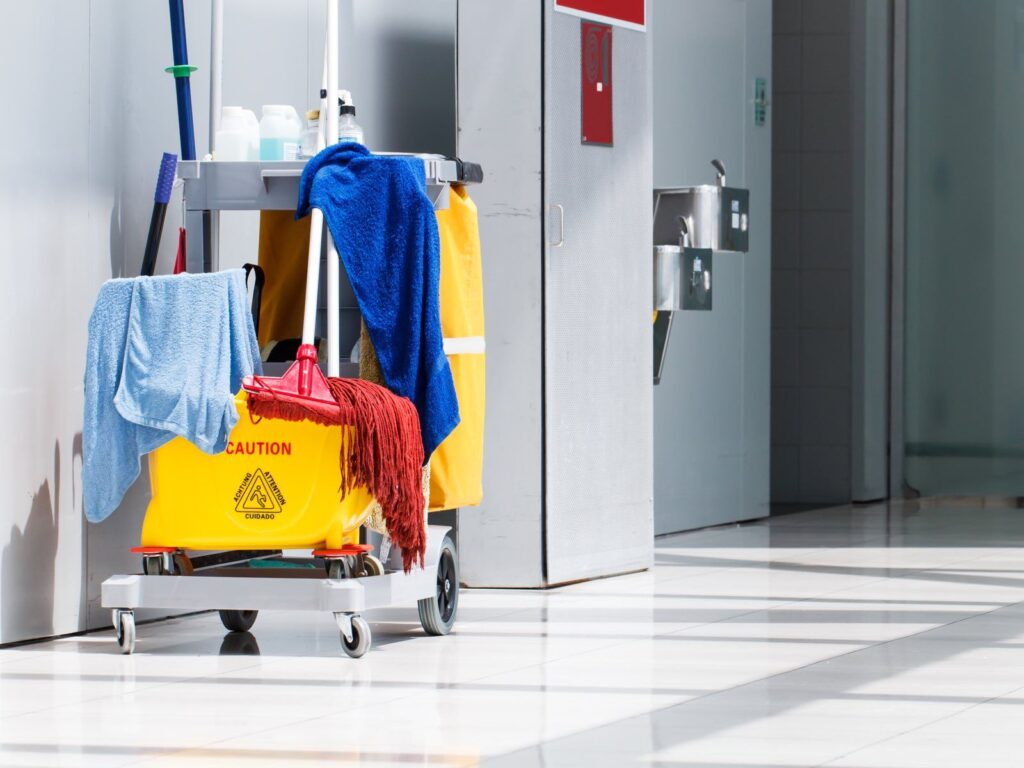 What Are the Benefits of Availing Commercial Cleaning Company Near Me